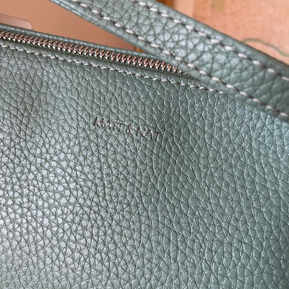 Matt & Nat Sam vegan crossbody bag - Picture 2 of 4
